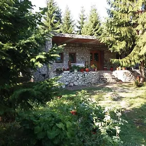 Hyrmet Demushi Nocleg ze śniadaniem