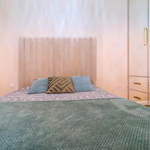  Apartment Chanel Jana Pawla Polen