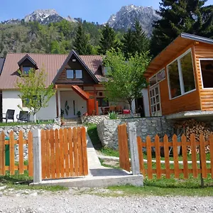 Penzion Bujtina Albjoni, Valbone